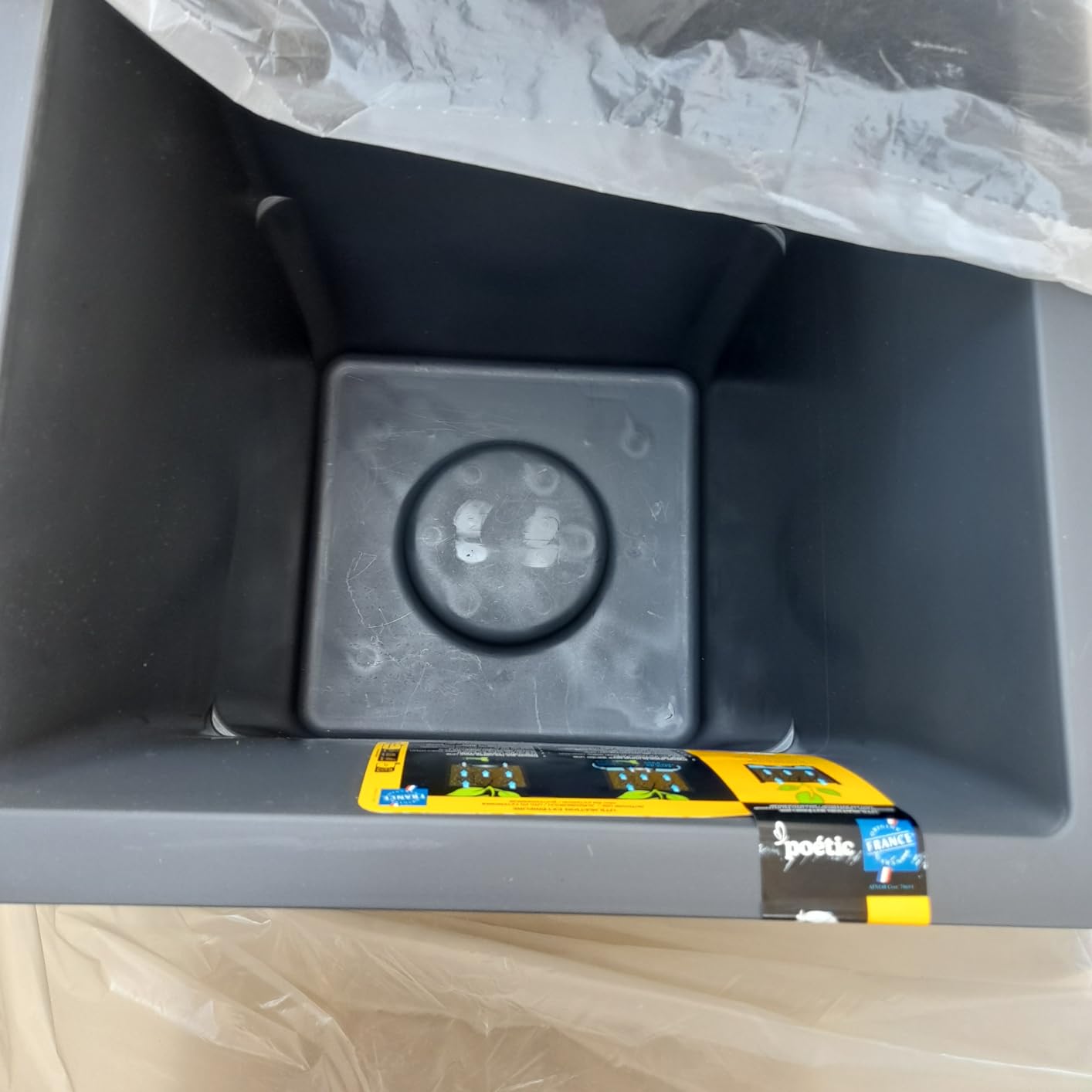 Beau pot, très pratique
