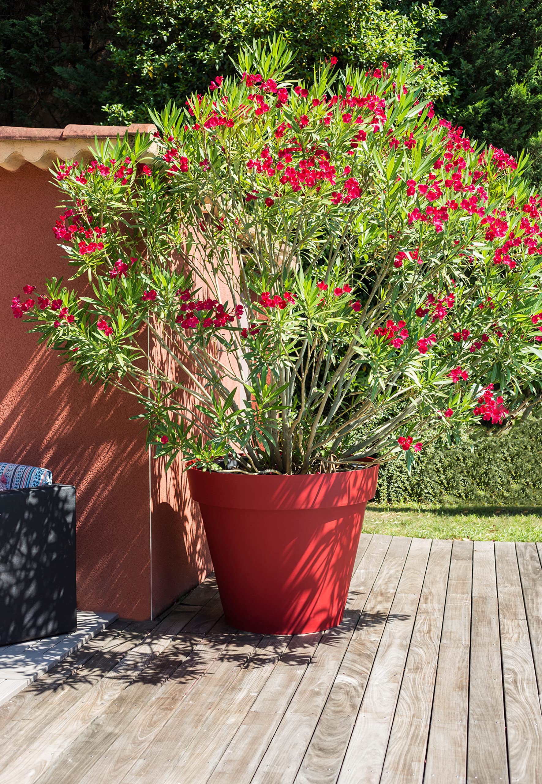 eda-pot-rond-toscane-100-cm-356-l-98-5-x-h-79-5-cm-rouge-rubis image 6