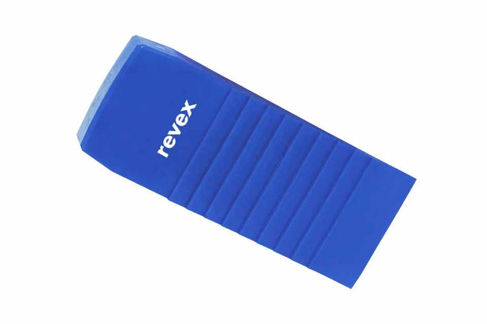 revex-coin-d-abattage-plastique-coin-bois image 1