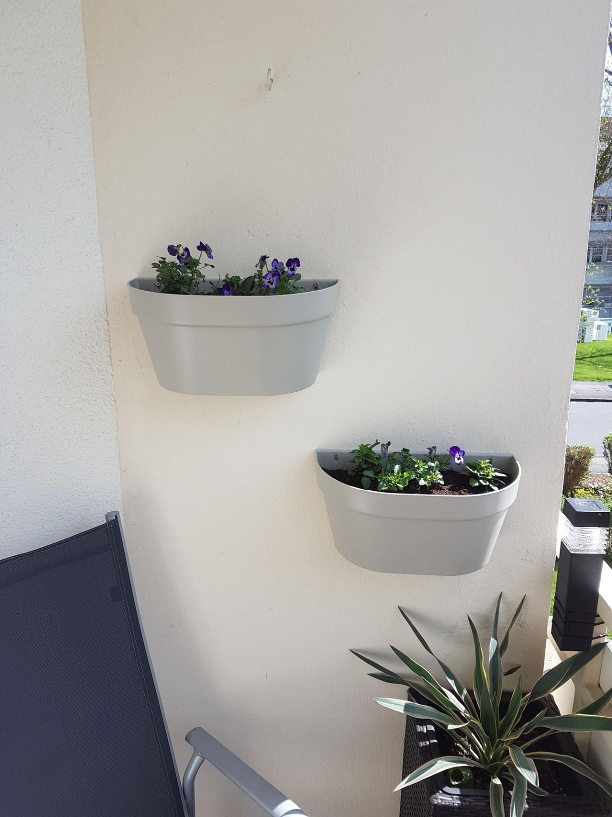 Pratique avec réserve d'eau