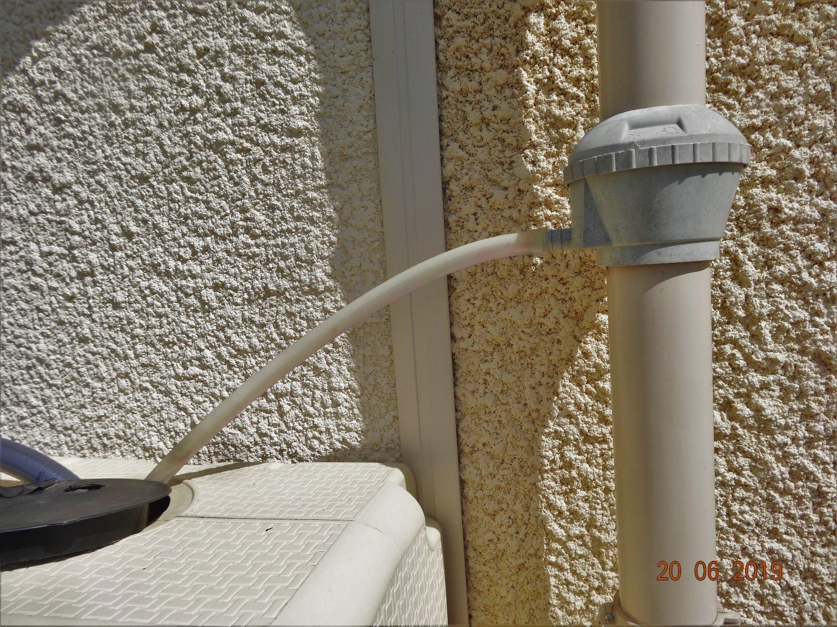 Bien, notice un peu légère